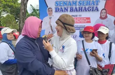 Venna Melinda dan Partai Perindo Didoakan Pedagang Ikan Keliling Kediri Menang di Pemilu 