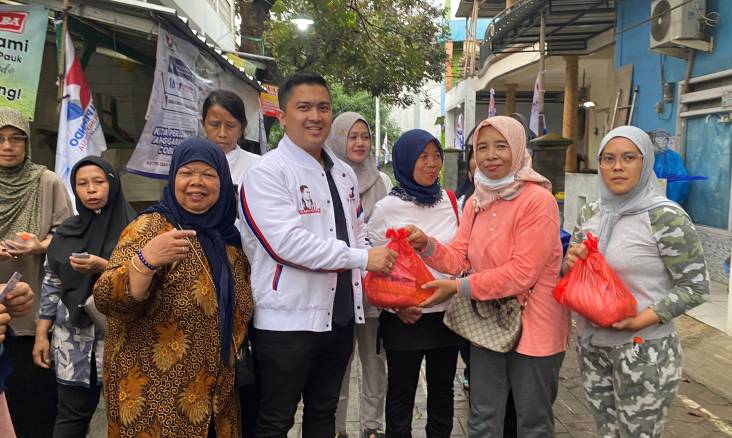 Warga Cilandak Puji Sosok Diska Resha: Baru Kali Ini Ketemu Caleg Apa Adanya, Tidak Obral Janji 