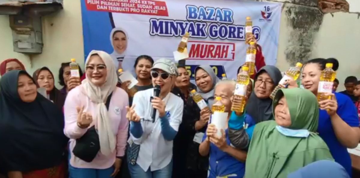 Warga Kediri Senang dengan Program Bazar Murah Migor Partai Perindo