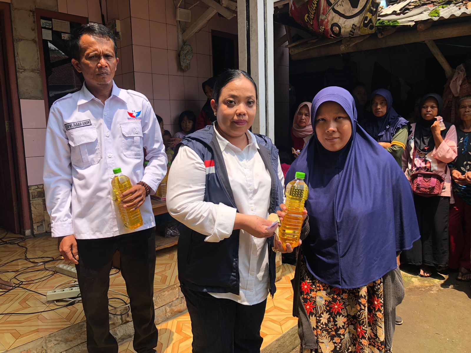 Warga Subang, Majalengka dan Sumedang Antusias Ikuti Bazar Murah Partai Perindo