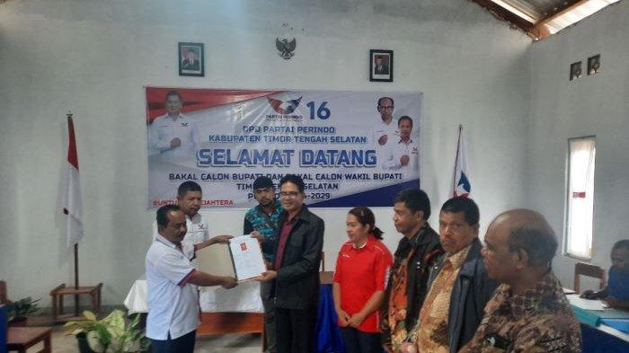 Maju Pilkada 2024 di Timor Tengah Selatan, Uksam Selan Daftar Calon Bupati di Partai Perindo 