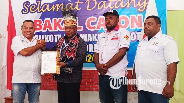 Mantan Pj Sekda Daftar Balon Wali Kota Sorong ke Partai Perindo, Komitmen Gaungkan Persatuan