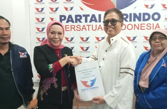 Ambil Formulir di Partai Perindo, Holda Jadi Perempuan Pertama Bakal Cagub Sumsel