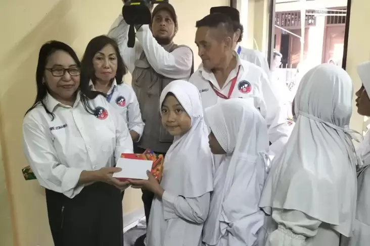 Halalbihalal, RPA Perindo Beri Santunan Anak Yatim dan Duafa di Tebet Jaksel 