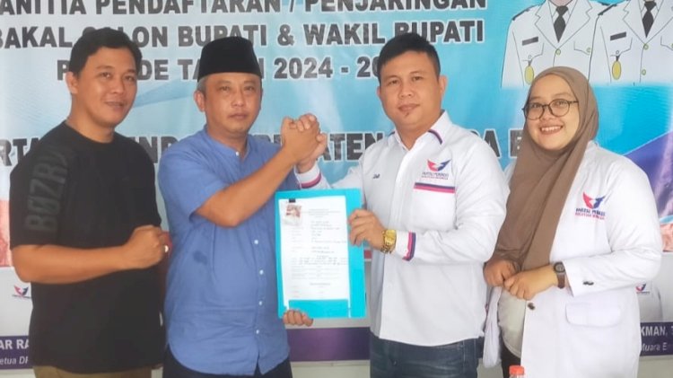 Enam Bakal Calon Bupati dan Wakil Bupati Muara Enim Serahkan Formulir Pendaftaran ke DPD Partai Perindo