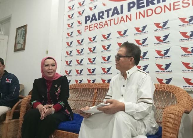 Maju di Pilkada Sumsel, Holda Paparkan Visi Misi di Partai Perindo