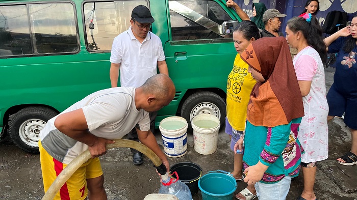 Penuhi Kebutuhan Air Bersih, Partai Perindo: Selama Warga Membutuhkan Kita Akan Supply