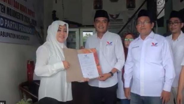 Pilkada 2024, Petahana Bupati Mojokerto Ikfina Fahmawati Daftar ke Partai Perindo