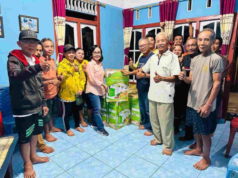 Beri Bantuan ke Warga, Legislator Partai Perindo Morut Sampaikan Salam Perpisahan