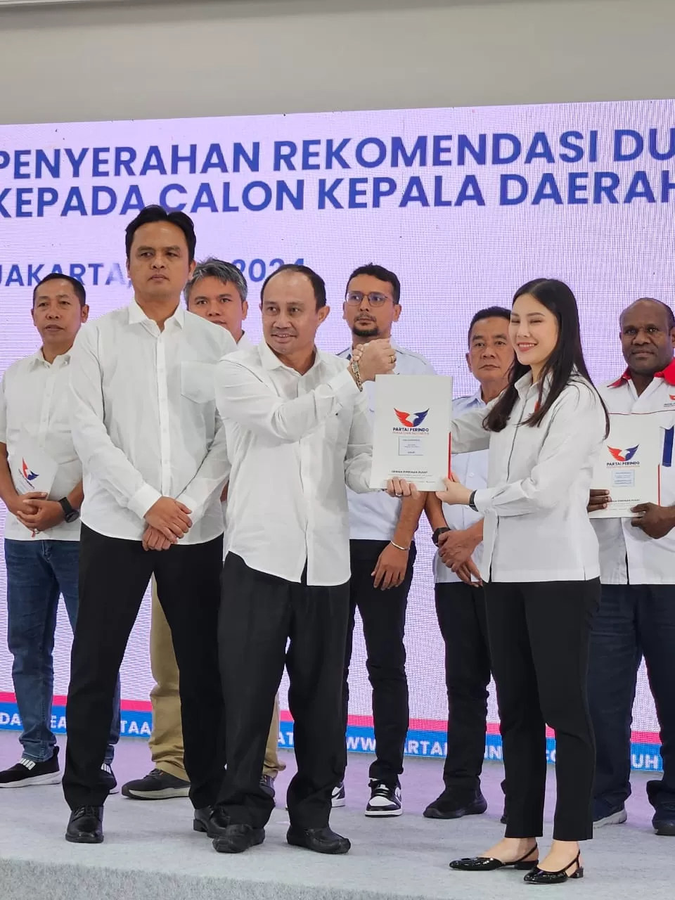 Pasangan Sahadi- Edmond Kantongi Rekomendasi Partai Perindo, Kurang Dua Kursi Lagi