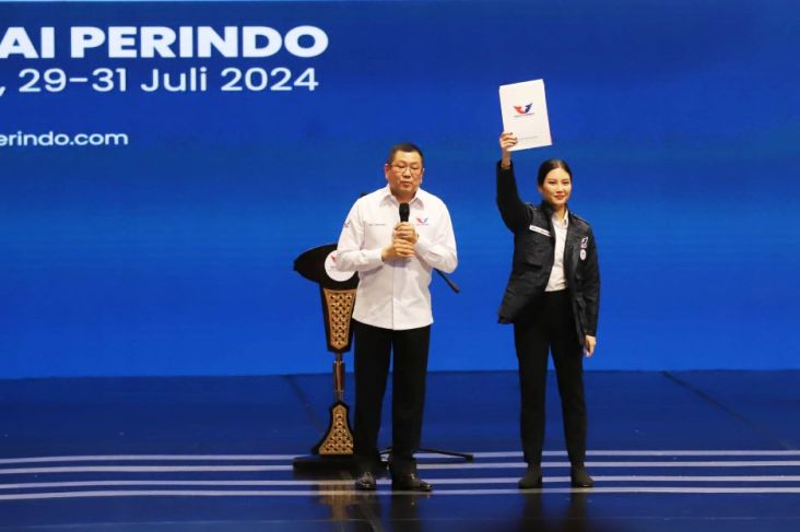 HT Tegaskan Partai Perindo Melayani Rakyat: Berikan yang Terbaik untuk Negara 