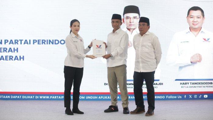 Luthfi-Wahid Dapat SK Rekomendasi Partai Perindo di Pilkada Lombok Timur 2024