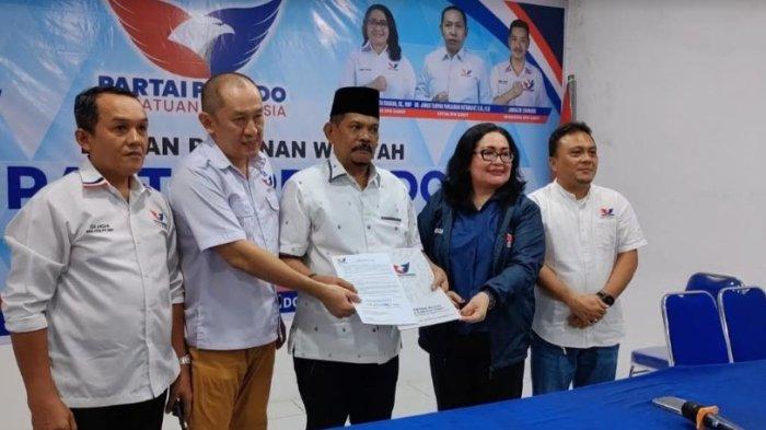 Terima Surat Tugas Partai Perindo Maju Pilwakot Medan, Rahudman: Sejarah Bagi Saya