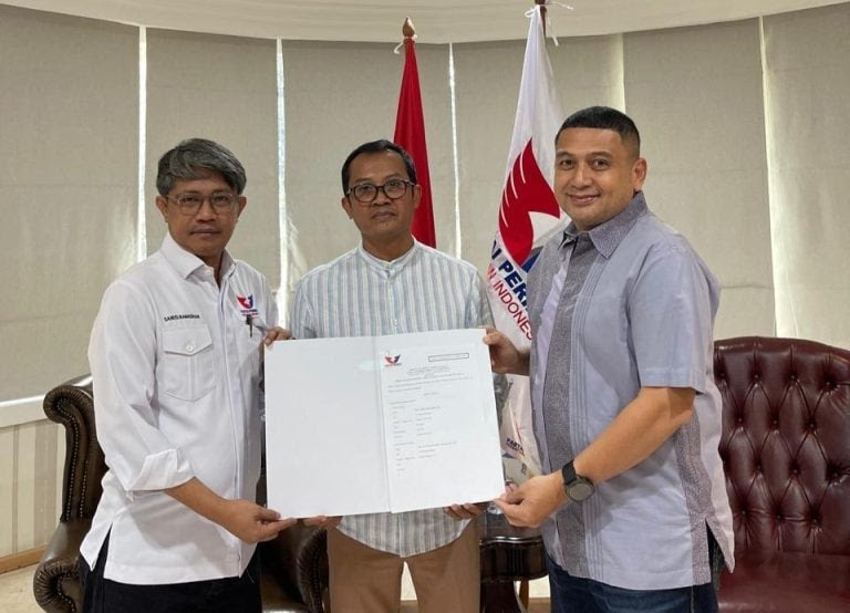 Terima B1-KWK dari Partai Perindo Maju Pilkada Makassar, Appi-Aliyah Resmi Kantongi 10 Kursi