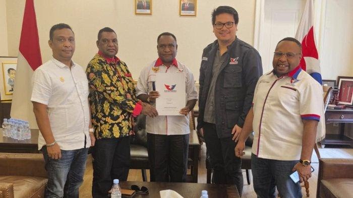 Partai Perindo Serahkan Rekomendasi ke Doman Maju Pilkada Pegaf: Kami Siap Rebut Kemenangan