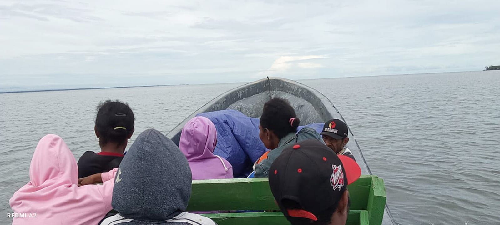 Siagakan Speedboat di Dapil, Daniel Antoh dari Partai Perindo Selamatkan Ibu Hamil & Pasien Kecelakaan Kerja