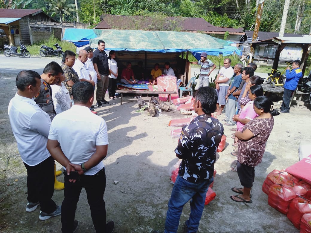 Peduli Korban Gempa, Anggota DPRD dari Partai Perindo Erwin Simamora Kawal Bantuan di Tapanuli Utara