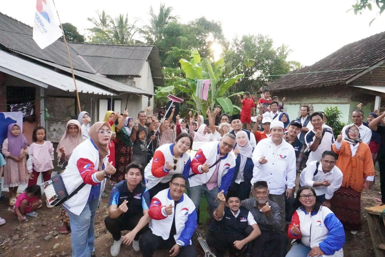 Cepat Tanggap Bencana, Partai Perindo Banten Turun Tangan Bantu Korban Banjir di Pandarincang Serang