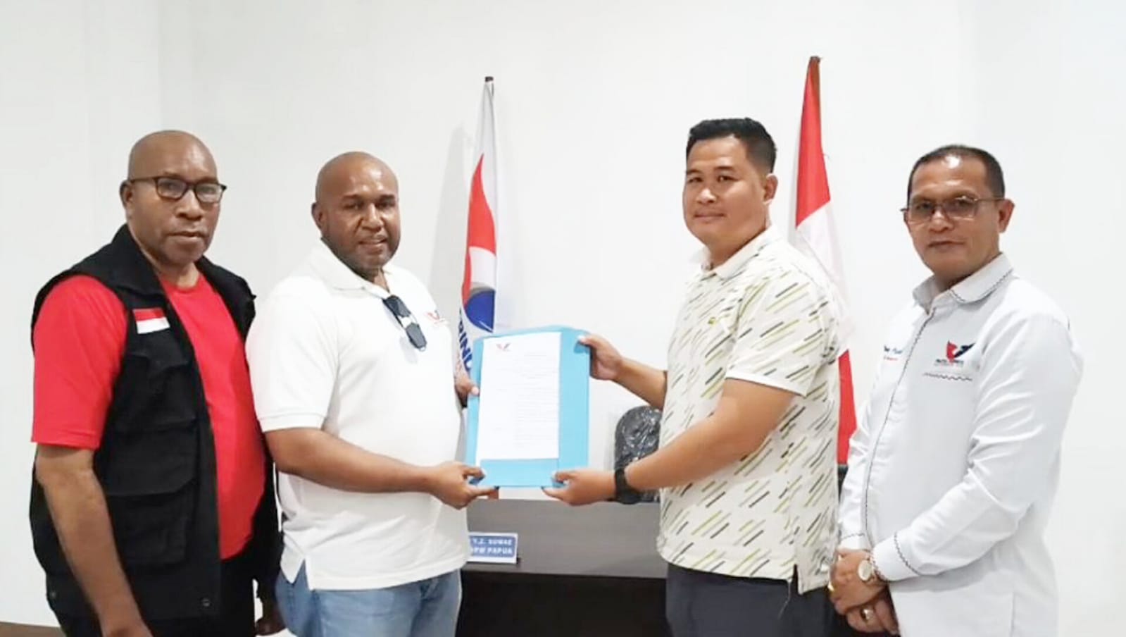 Duduki Kursi Pimpinan DPRD, Anggota Legislatif Partai Perindo Dony Pateh Siap Sinergi Sejahterakan Masyarakat Mamberamo Raya