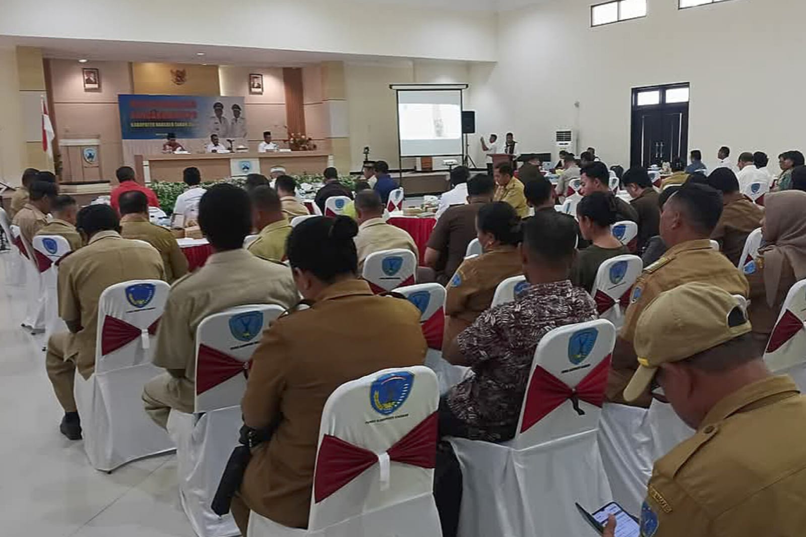 Legislator Partai Perindo Kosmas Lawa Bagho Siap Kawal Prioritas Air Bersih, Jalan dan Listrik di Nagekeo NTT
