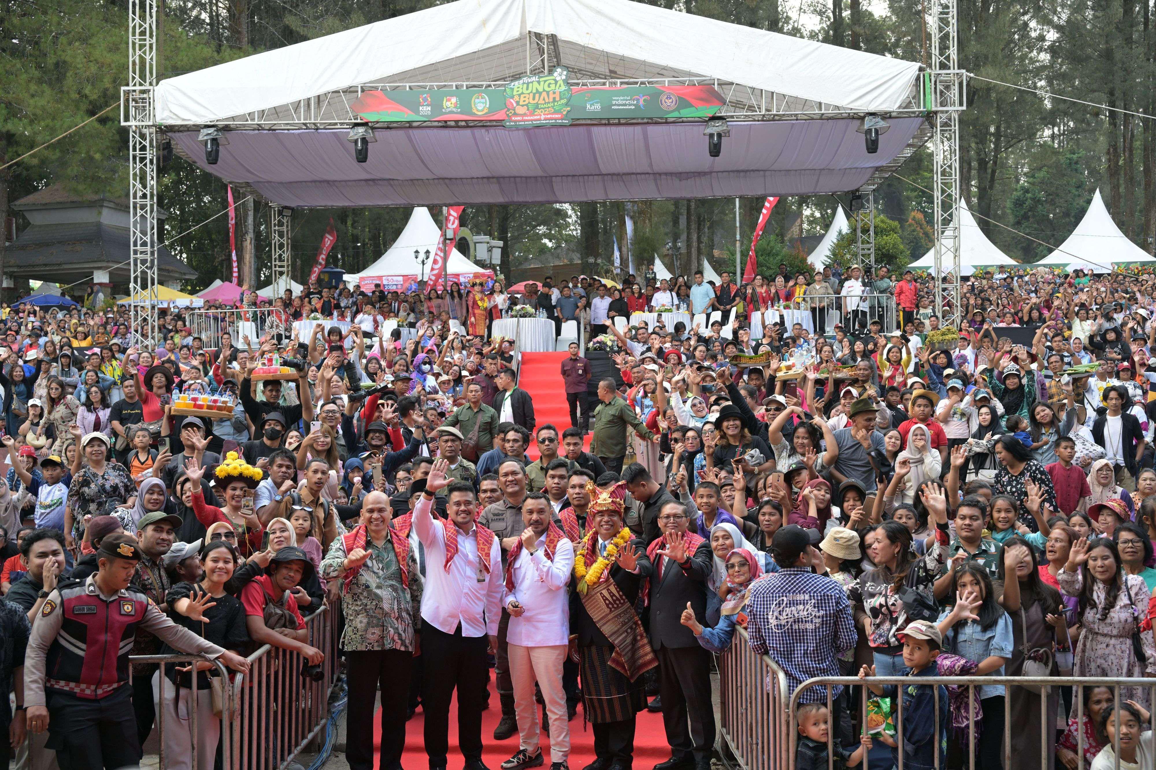 Wadah Promosi Budaya & UMKM Lokal, Pemuda Perindo Sumut Apresiasi Bupati Karo Sukses Gelar Festival Bunga dan Buah 2025