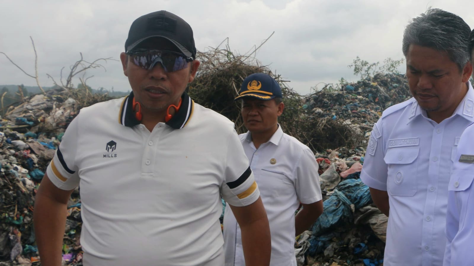 Dari Balik Sengatan Bau Sampah, Bupati Tapanuli Utara JTP Hutabarat Perkuat Ekonomi Petani dengan Kompos