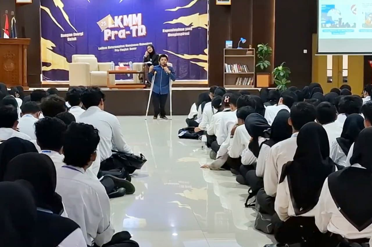 Sharing di Unesa Surabaya, Ketua DPP Partai Perindo Anjas Pramono: Sikap Kritis Harus Dibangun Sejak Mahasiswa Baru
