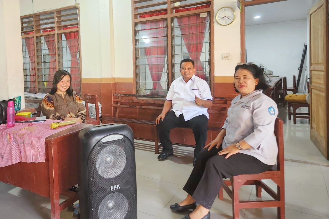 Legislator Partai Perindo Binsar Simarmata Jawab Aspirasi Guru, Ruang Kelas SD 066656 Medan Kini Nyaman & Aman