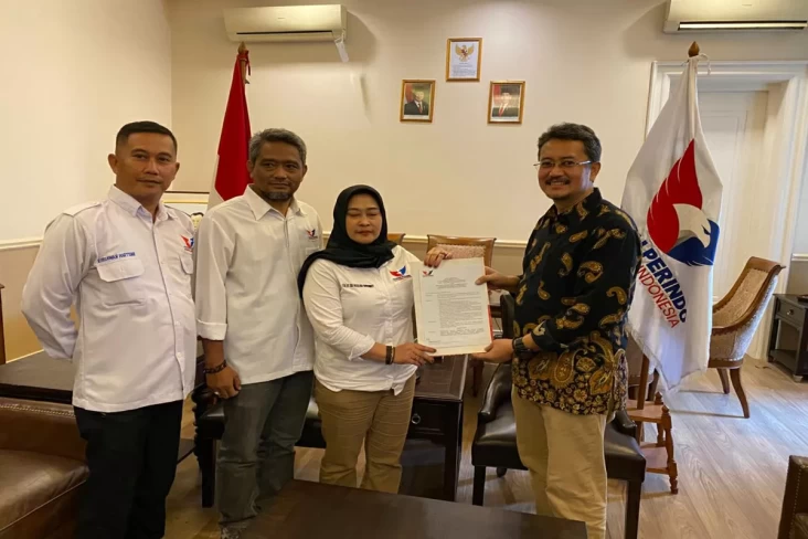 Serahkan SK Ketua DPD, Sekjen Perindo Berharap Kabupaten Cianjur Jadi Lumbung Suara