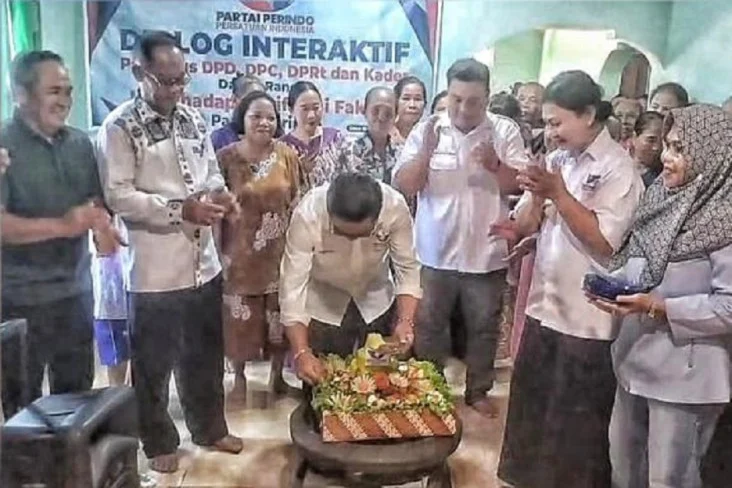 HUT Ke-11, DPD Partai Perindo Katingan Gelar Cek Kesehatan Gratis dan Bagi Sembako