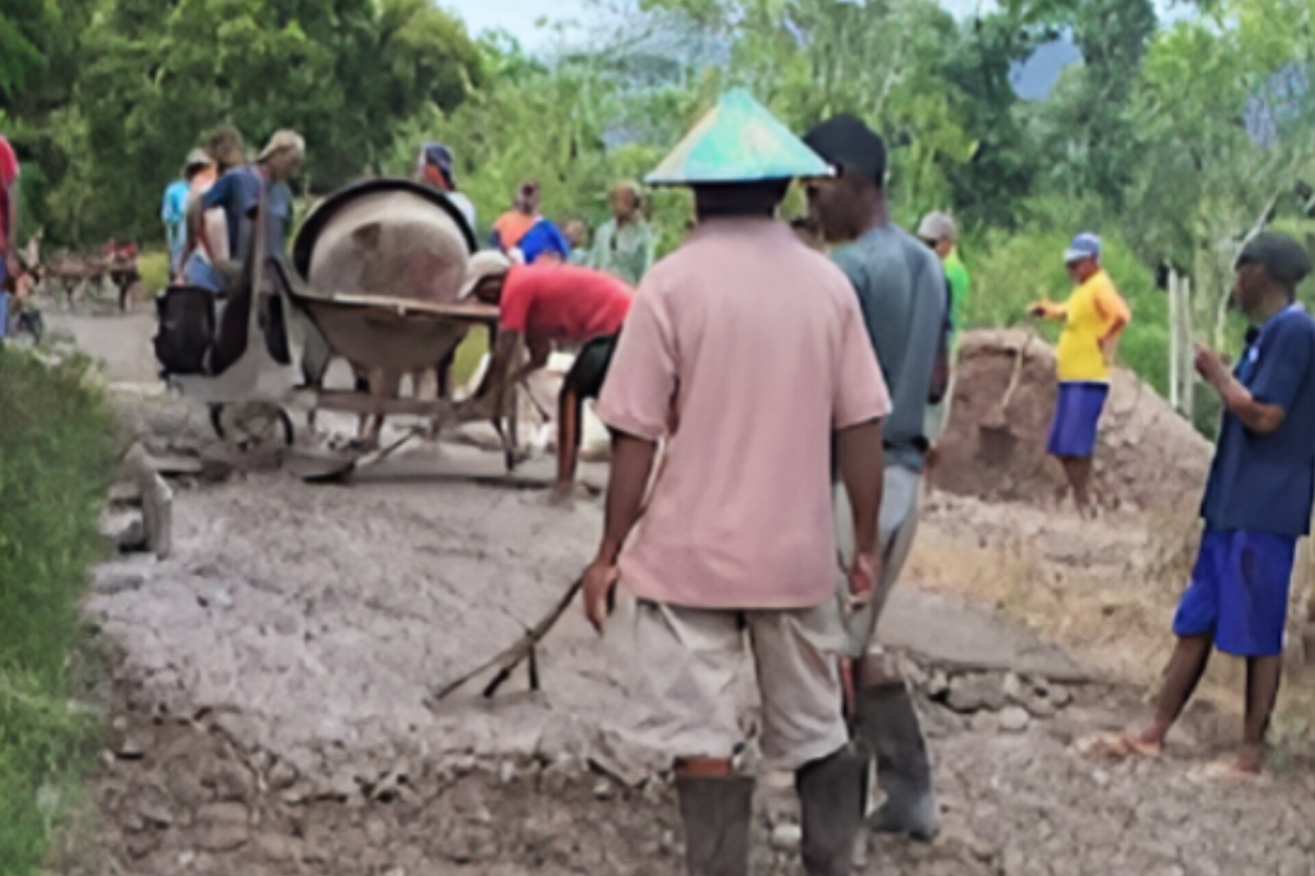 Jalan Rusak di Manggarai Hambat Pelayanan Dasar, Siprianus Jangka Desak Prioritas 2027