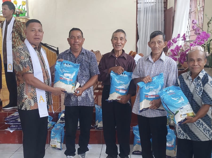Harga Pangan Naik, Bantuan Jemaat GMIM Minahasa Utara Dorong Ekonomi Warga