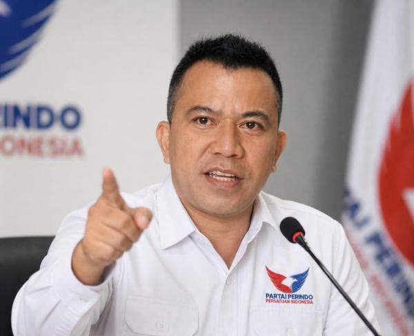 PAD Labuan Bajo Dinilai Bocor, Legislator Perindo Soroti Ratusan Kapal Wisata Tak Berizin
