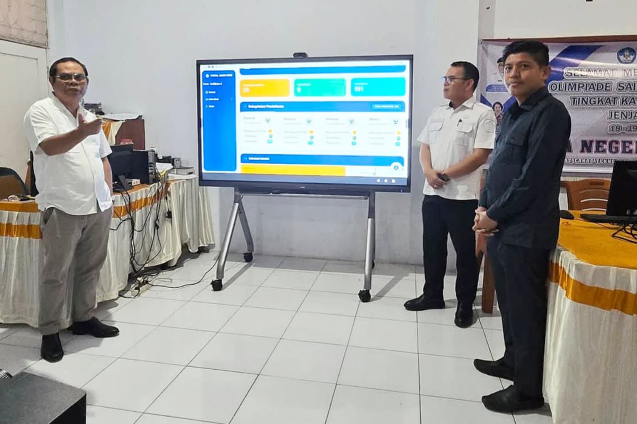 Kawal SPMB, Devie Honce Barakati Cegah Anak Kehilangan Kesempatan Sekolah