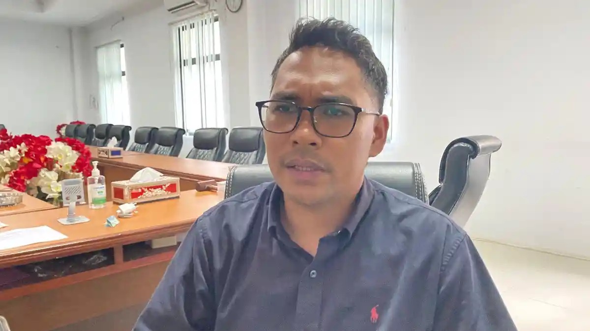 Jamin Kepastian Usaha 10 Tahun, Harry Farfar Kawal Ketat Revisi RTRW di Pansus DPRD Ambon