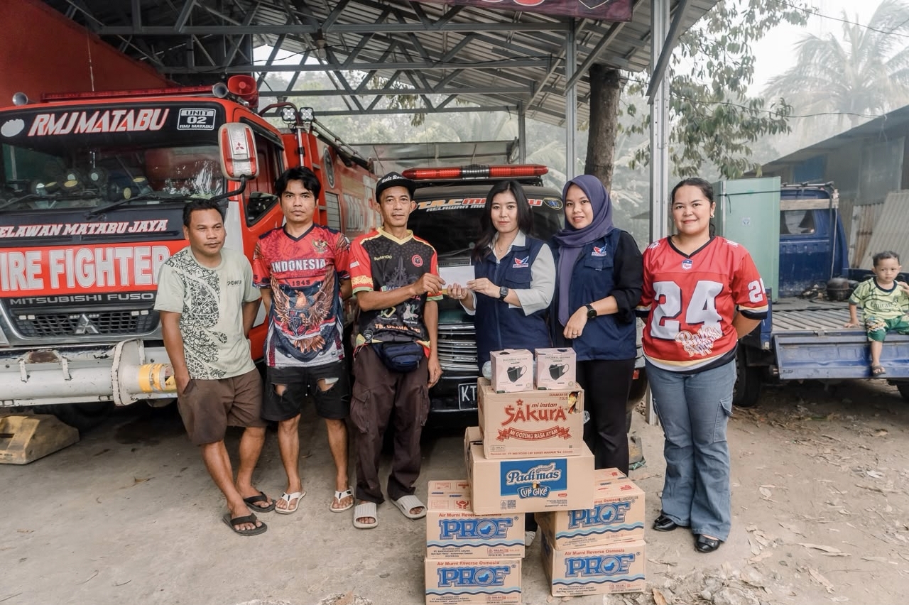Tak Hanya Lewat Kebijakan, Winda Sari Turun Langsung Penuhi Kebutuhan Relawan Karhutla di Barito Timur